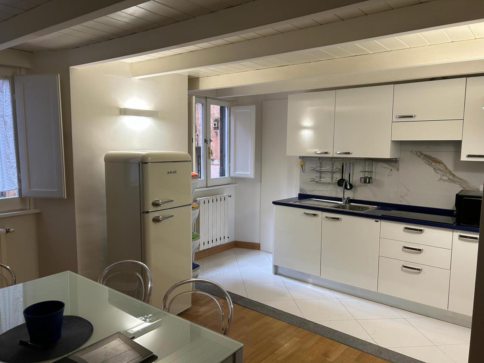 Assunta Domus 2* Roma